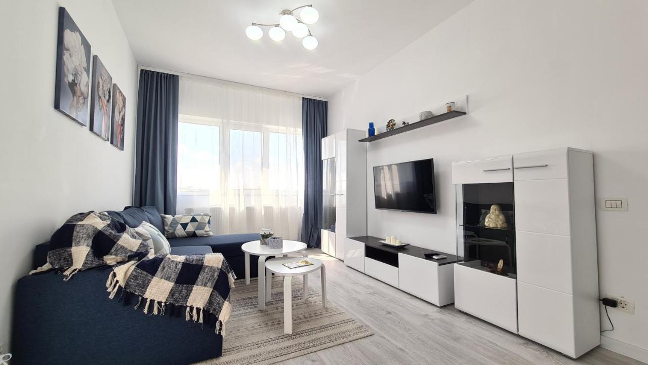 Bright Stylish Apartment In Pitesti Piteşti Kültér fotó